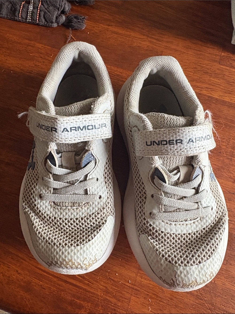 Under Armour Kids sneakers